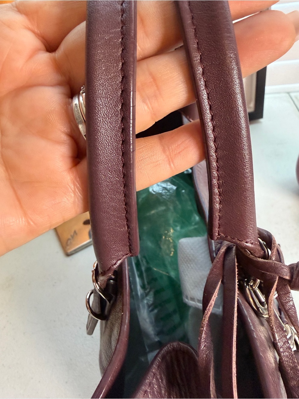 Balenciaga Papier Mini A4 Tote Burgundy Leather Crossbody - Picture 2 of 15